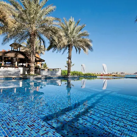 Lux Living On Palm Jumeirah With Pool & Beach Access دبي المظهر الخارجي الصورة