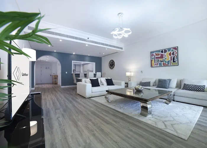 Lux Living On Palm Jumeirah With Pool & Beach Access