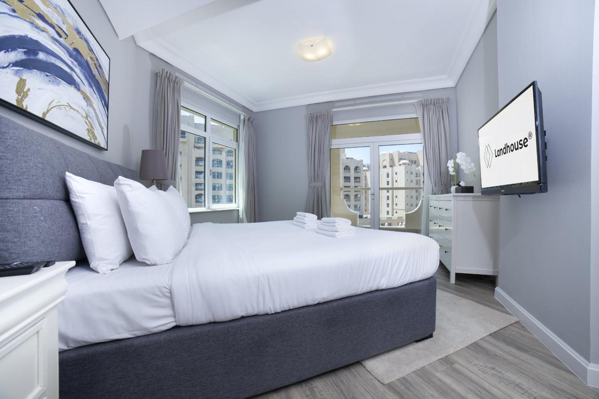 Apartment Lux Living On Palm Jumeirah With Pool & Access *